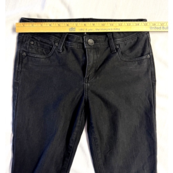 Kut From The Kloth Mia Toothpick Skinny Black Jeans Women’s Size 6 - Picture 3 of 8